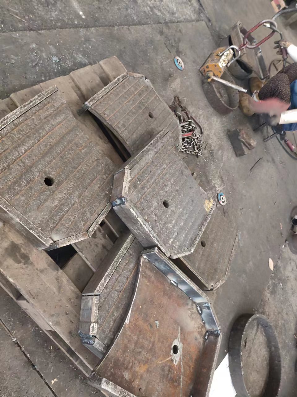 贵州ZX-180耐磨板