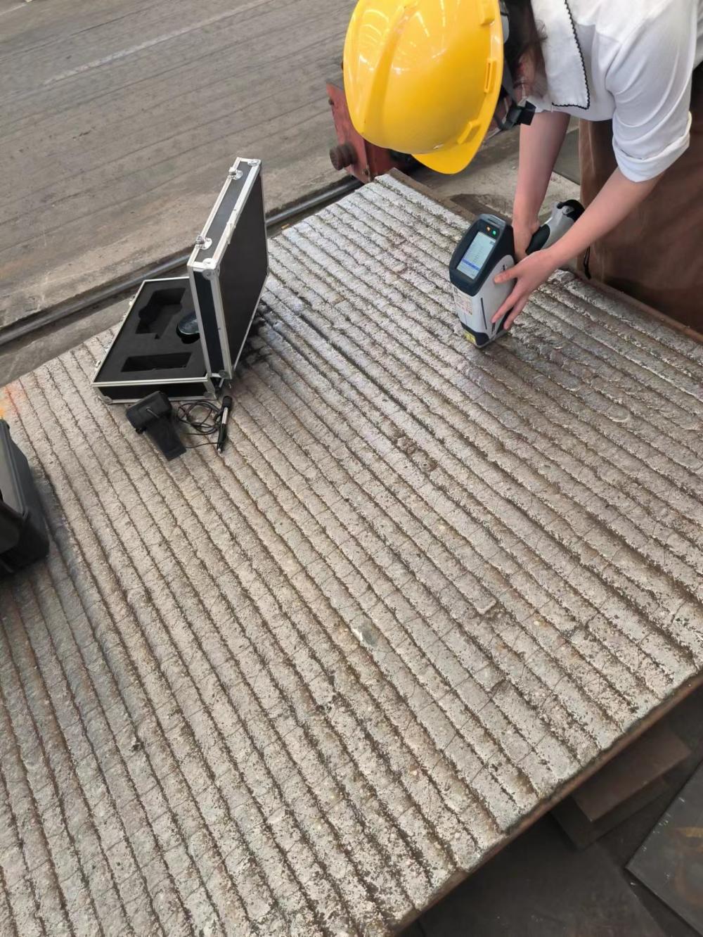 贵州高铬耐磨板8+6 10+4 12+8