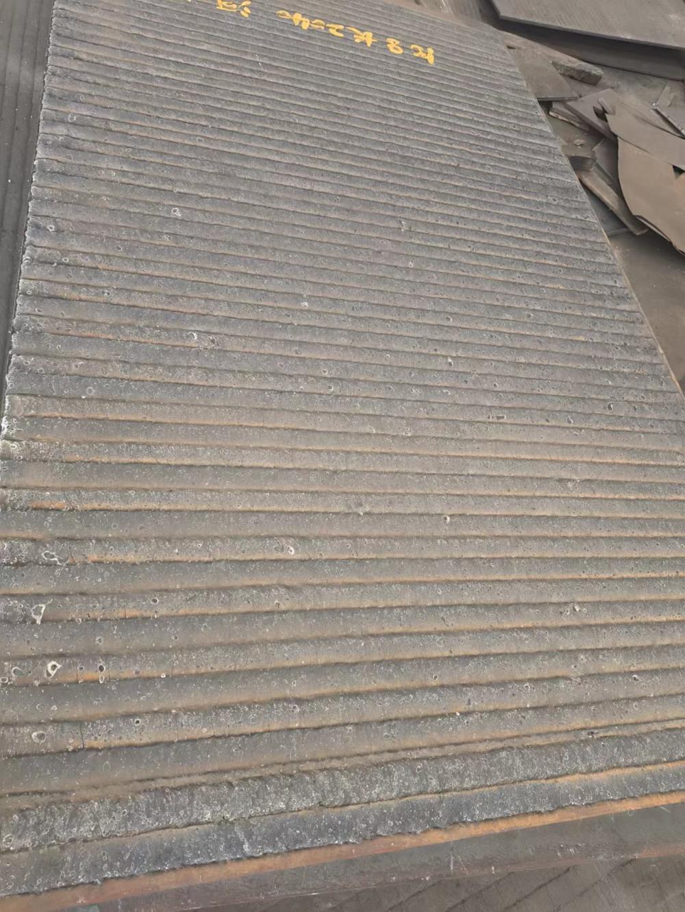 贵州UP耐磨板，堆焊耐磨板